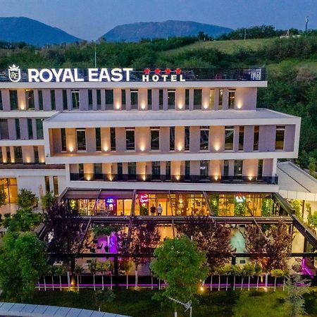 Royal East Resort Тирана Экстерьер фото